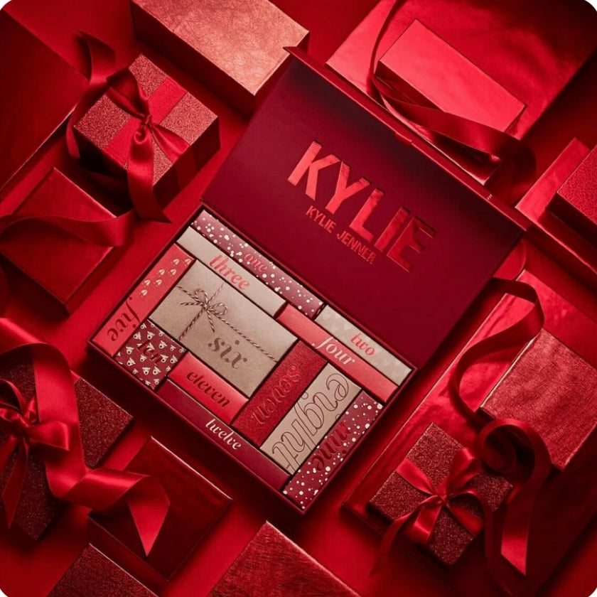 Kylie Jenner 12 Days of Kylie Advent Calendar (Calendario de Adviento) - Set de 12 piezas